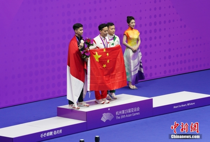 中国代表团首日狂揽20金，多项目包揽冠军