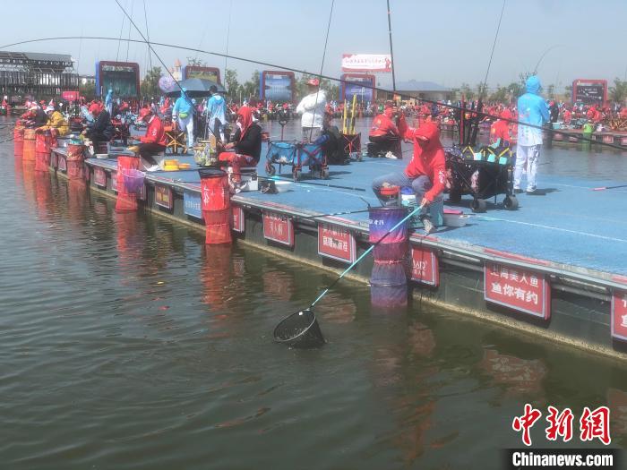 百万大奖垂钓大赛点燃宿迁热情 1180钓手角逐国际