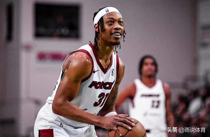 北京首钢签下威廉姆斯成争冠关键补强