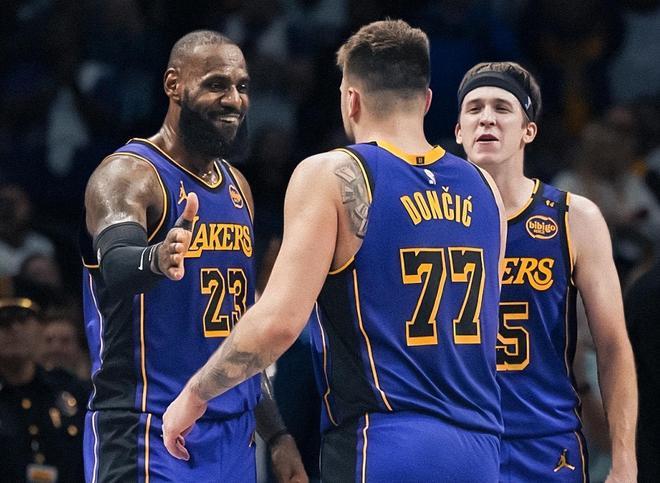 雷霆10连胜领跑西部 湖人7连胜稳居第三 森林狼