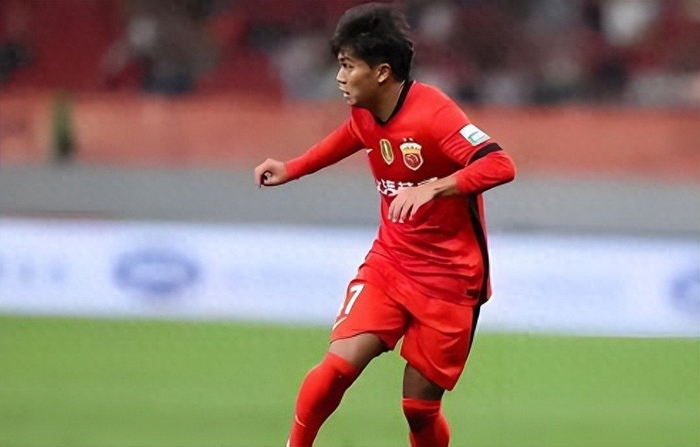 大连英博中锋朱鹏宇伤愈复出时间引期待 国足征